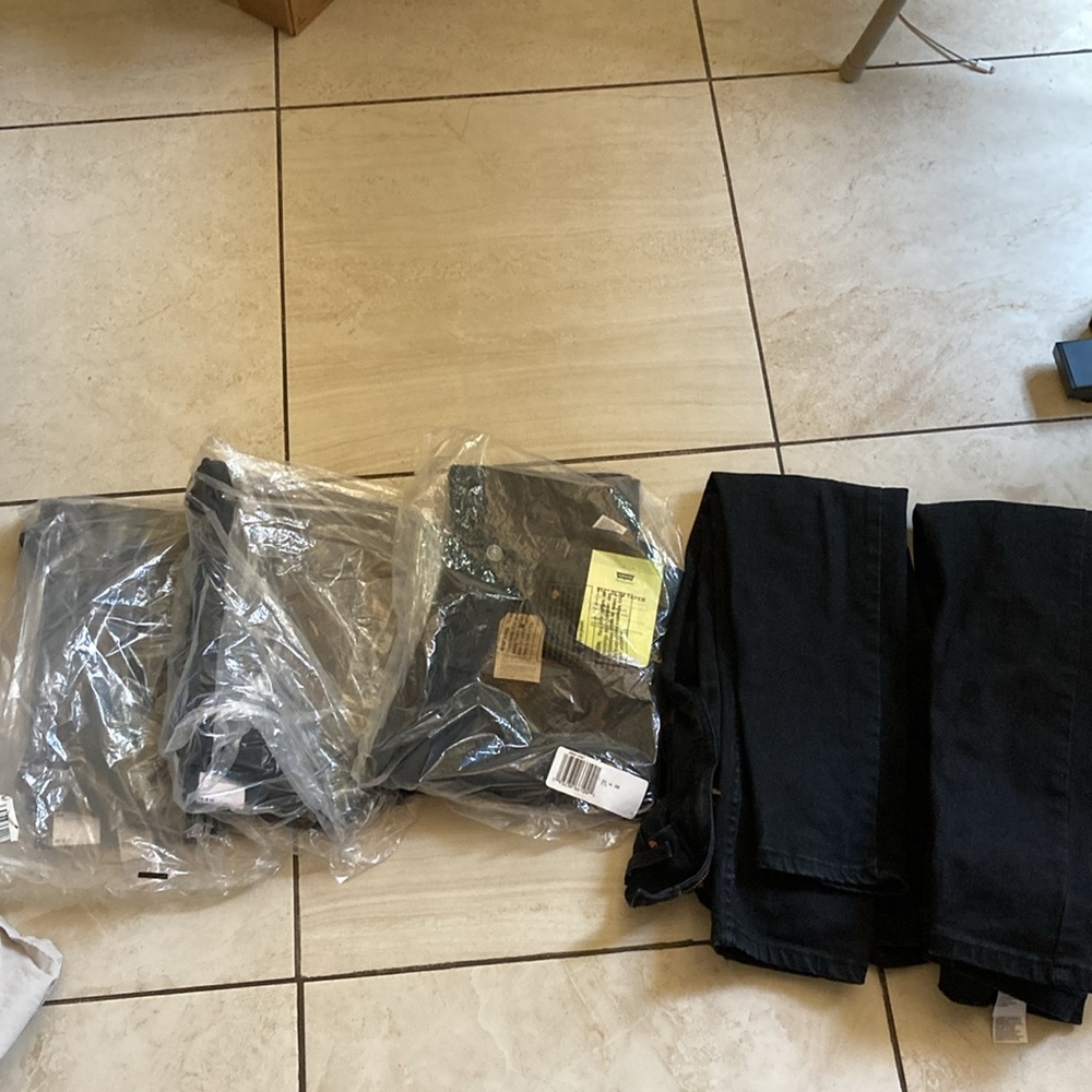 5 Levi’s 512 Slim Taper - Black - 31x30 - Men